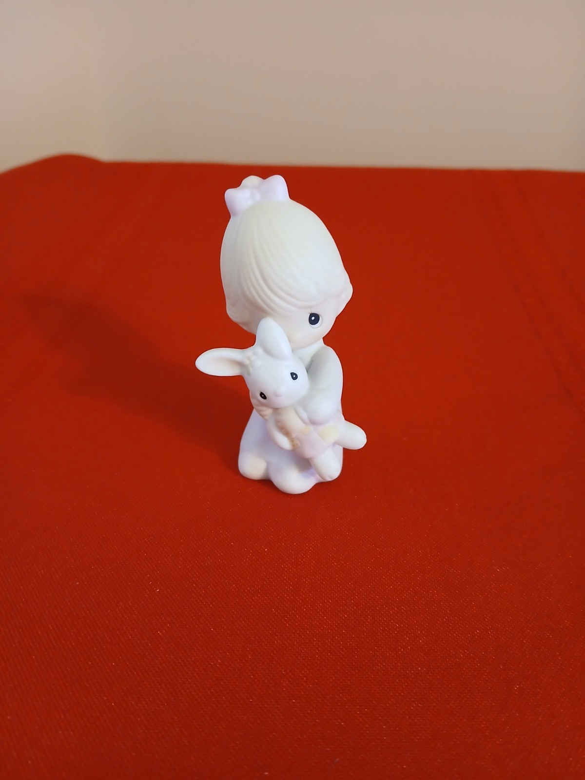 ENESCO 1978 JOHNATHAN & DAVID JESUS LOVES ME. E-1372/G. NO BOX.