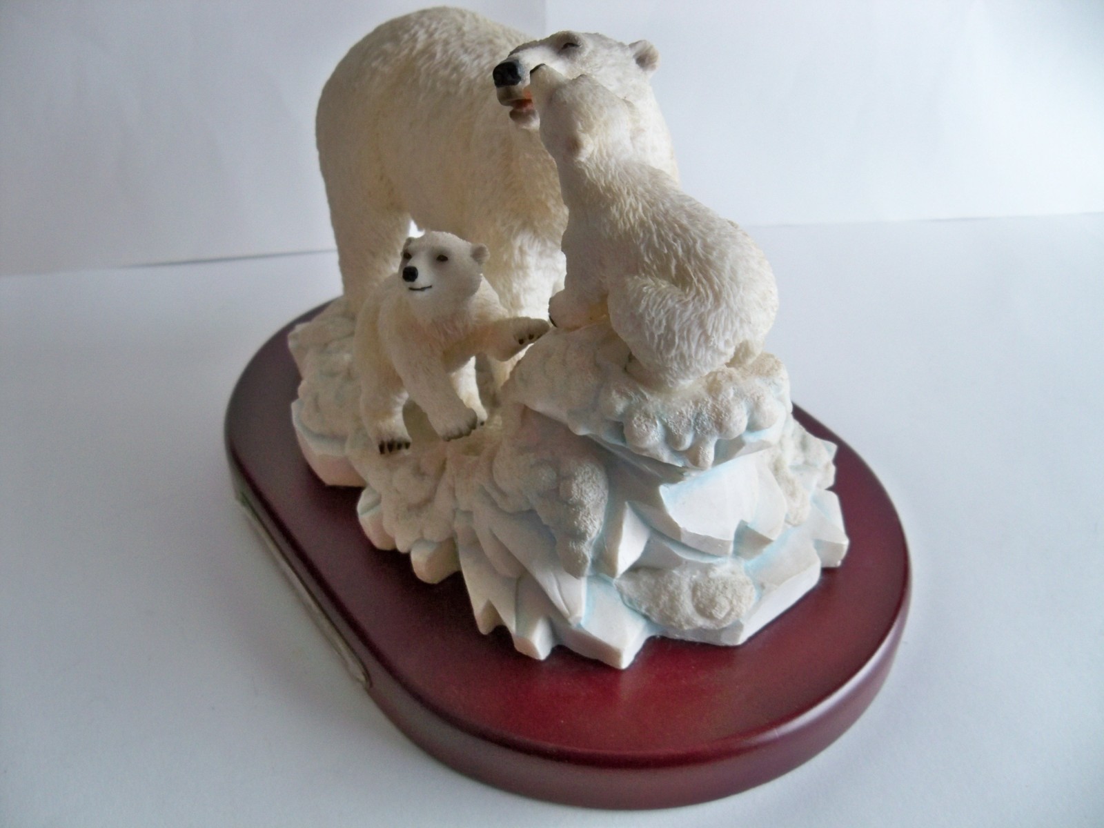 Amy & Addy Gray Rock Wildlife Collection Polar Bear Family Mother Cubs Figurine