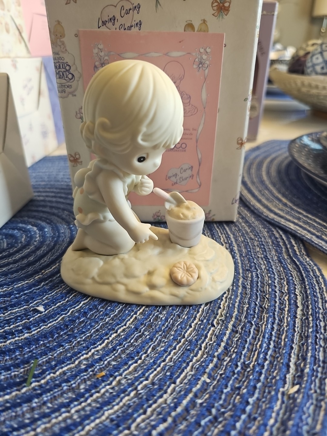 Precious Moments Members Only Figurine PM931 “His Little Treasure” With Box 1993