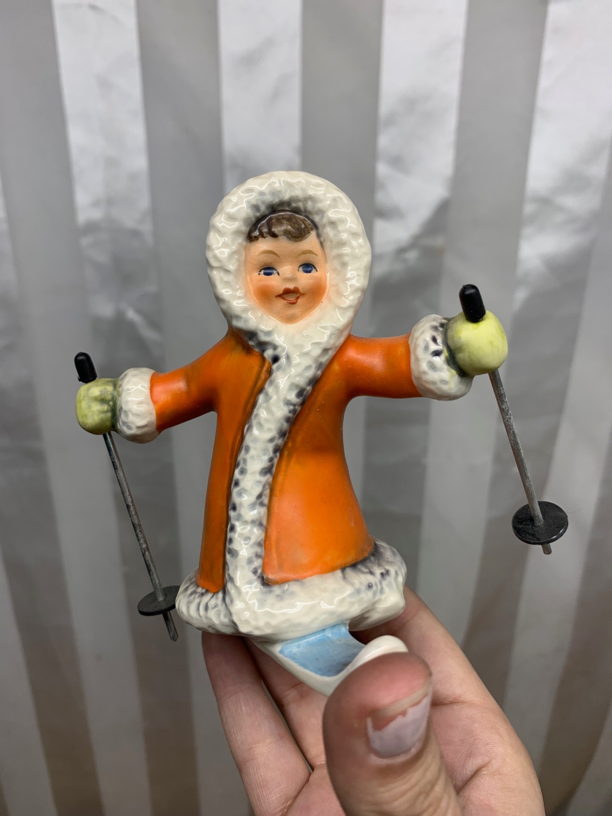 Vintage Goebel Hummel Figurines Winter Wonderland Skier Sledding TMK-6 1979-1990