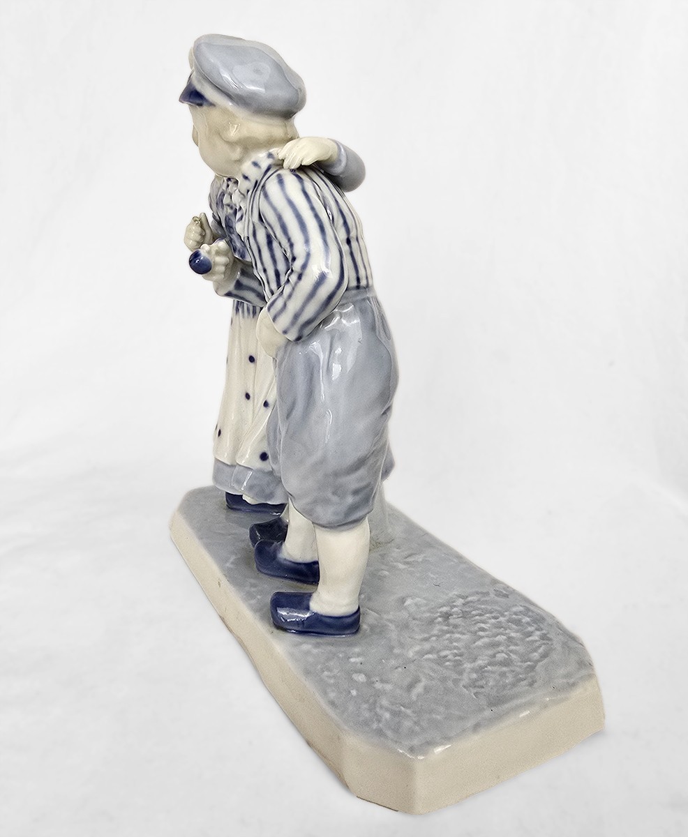 8″ Vintage Blue White Porcelain Dutch Boy Girl Figurine Delft Style, Europe