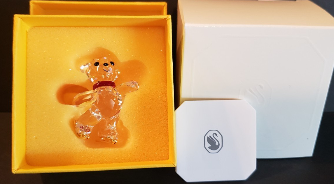 2025 Swarovski Crystal Figurine KRIS BEAR ON GOLD SKATES 130th Anniversary NIB
