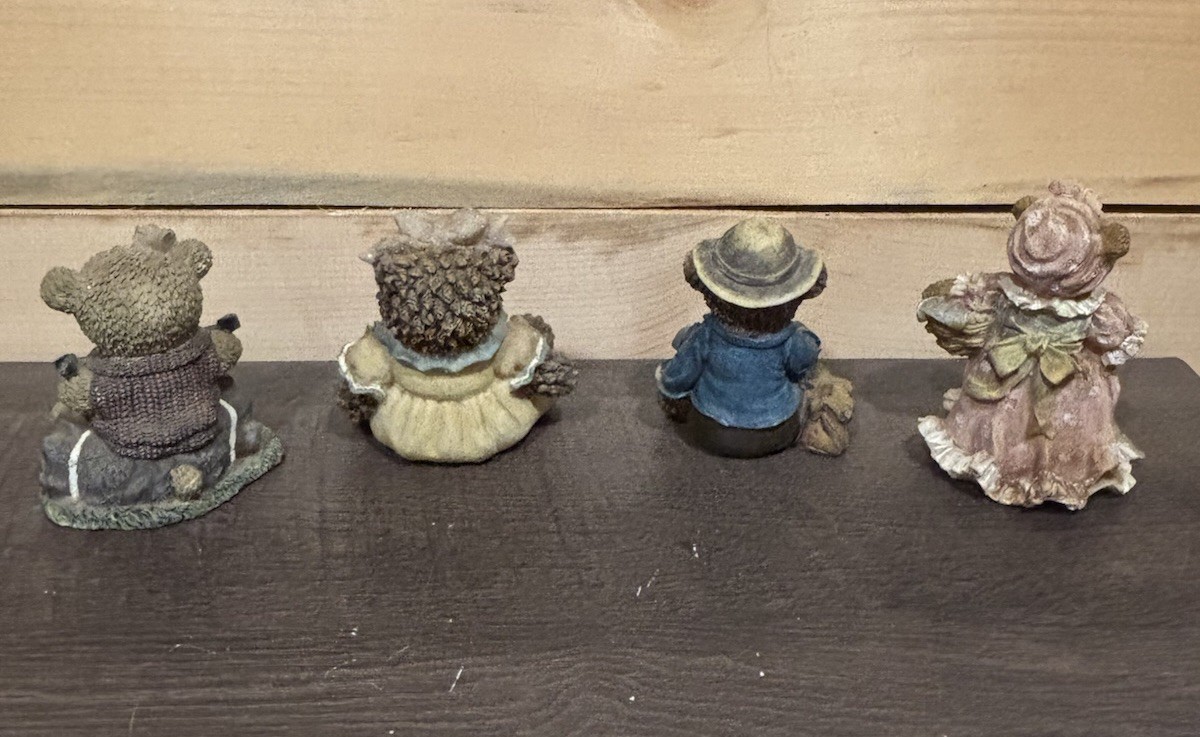 Ks Collection Figurines Resin Teddy BearsVintage Lot Of 4