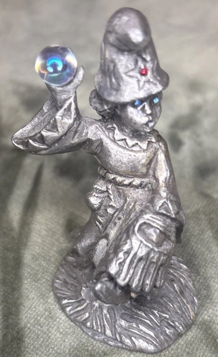 94 Sunglo Denicolo Pewter Witch Wizard Halloween Costume Baseball Glove Figurine