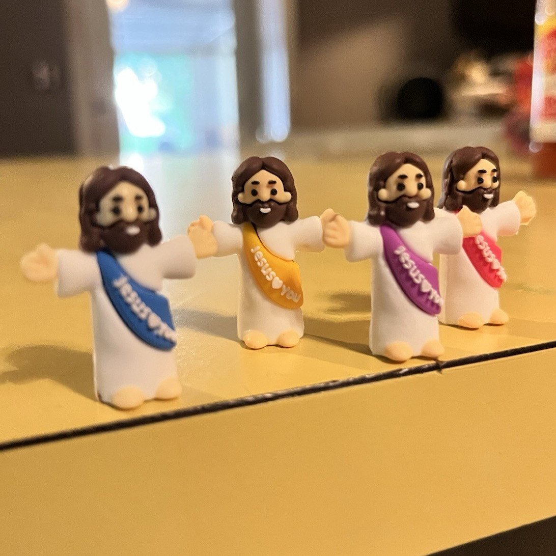 4-Pack Jesus Loves You Mini Plastic Figurines, 2in, Colored Sashes, Matte
