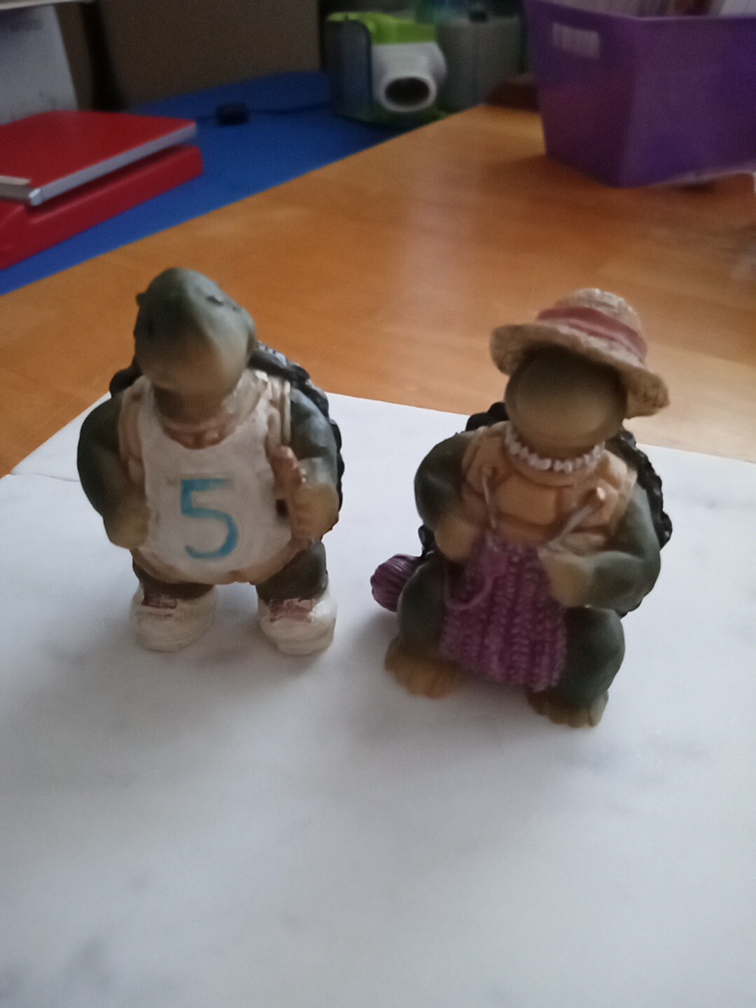 Pair Of 2.5 Inch Resin Boy And Girl Turtles, Very Cute