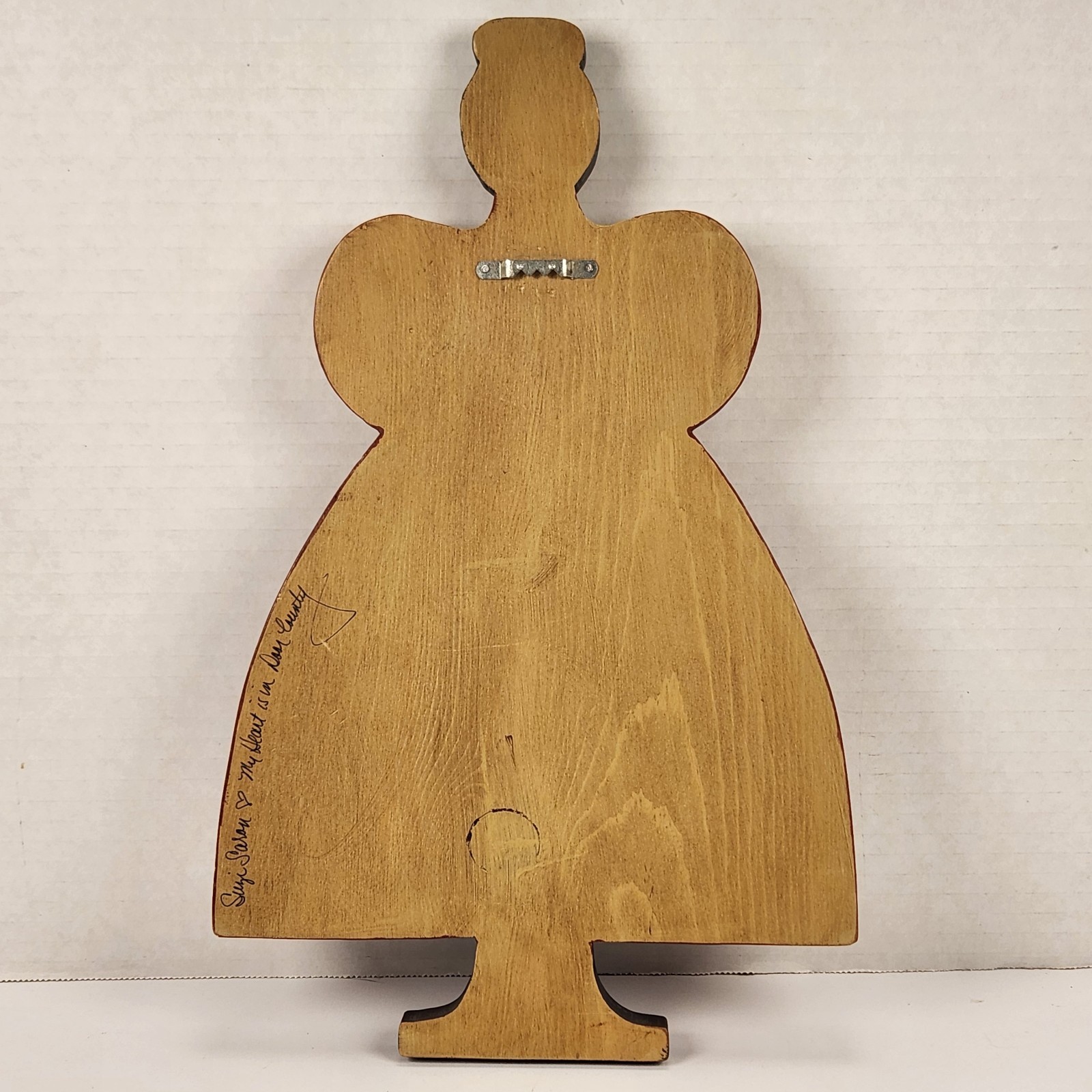 VTG Handmade Hand Painted Wood Rustic Folk Art Woman Holding Apples Figure 14″