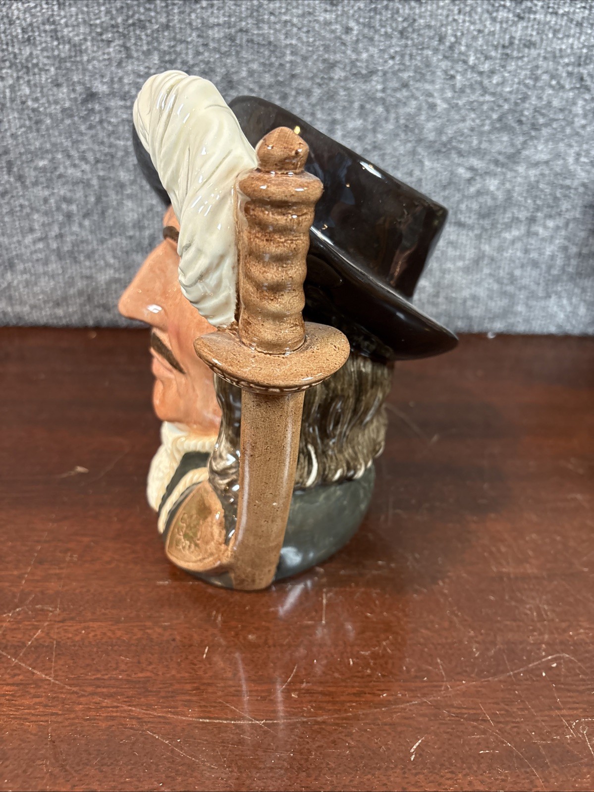 VTG Royal Doulton Athos Three Musketeers D6439 Large Toby Character Jug 7 1/4″