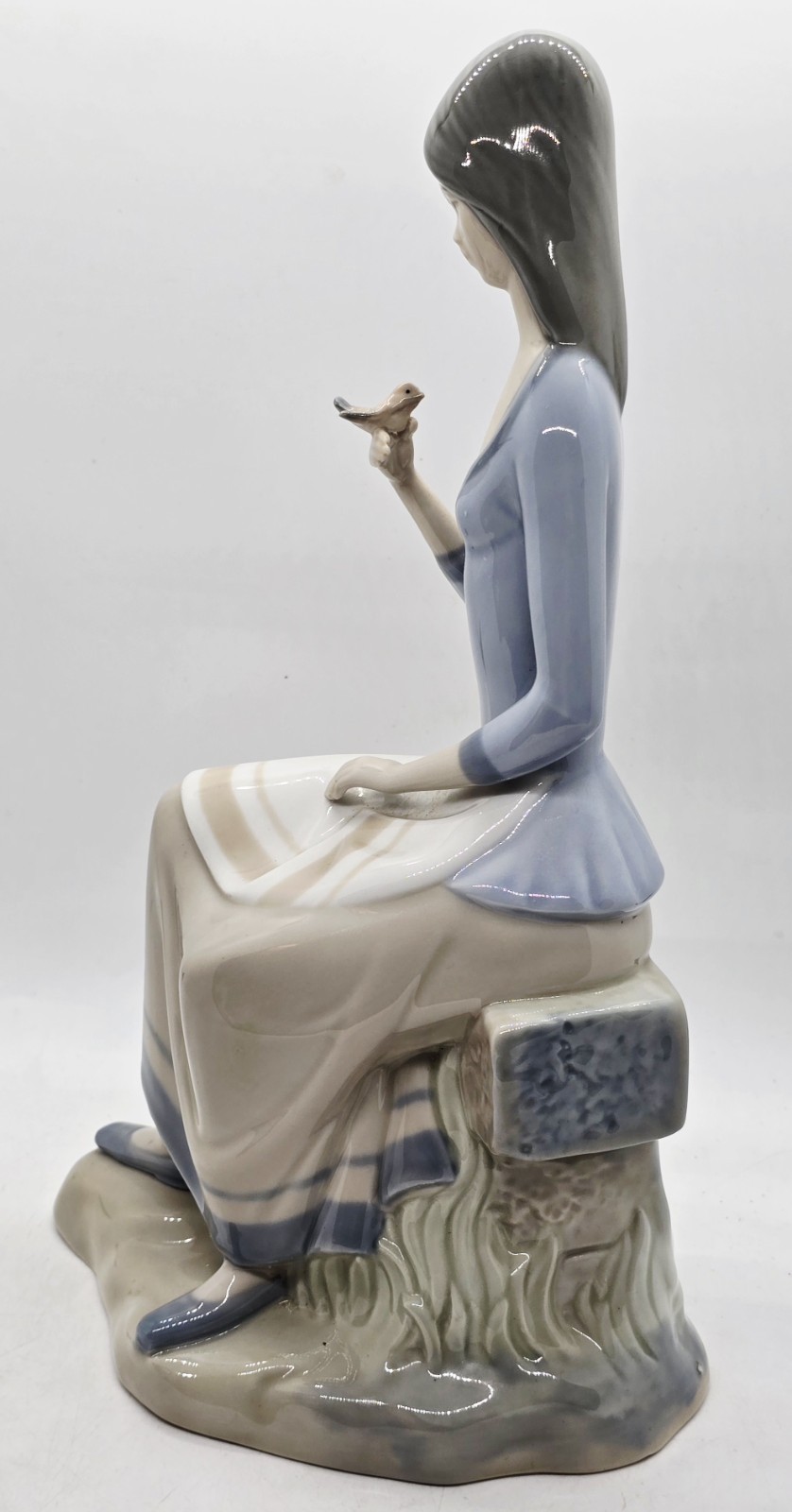 Rare Vintage Porcelain Figural Figurine Levante – “Lady with Bird” Spain 11″