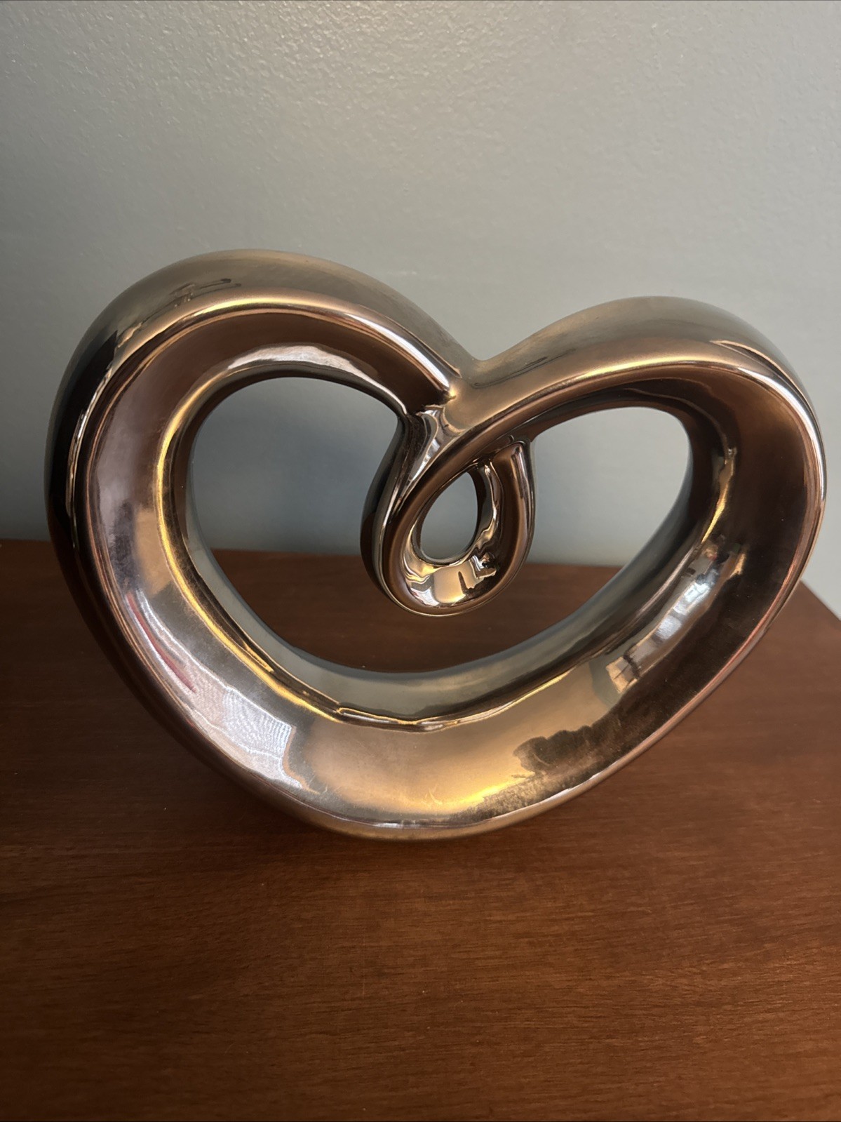 Pier One Import Chrome Heart Ceramic Sculpture Statue Metallic Silver Love 8″x10