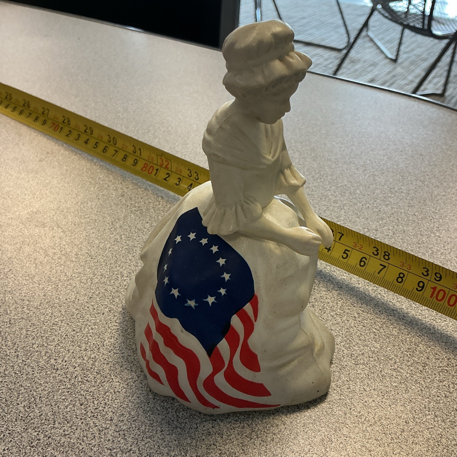Avon Betsy Ross Patriotic Stars Flag Figurine Molded Plastic 3D 4in 1980