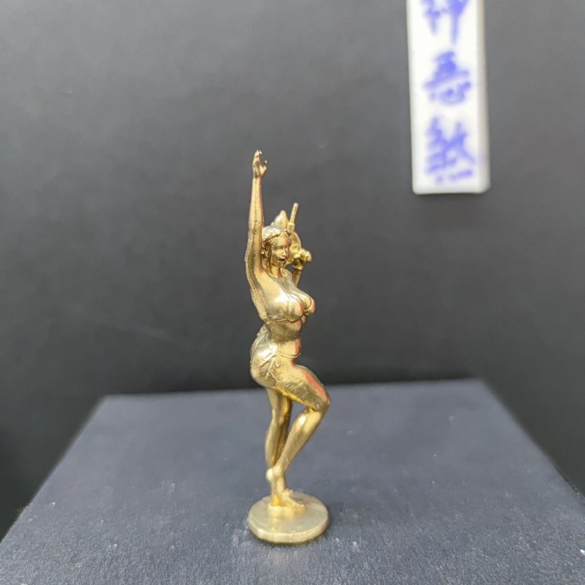 Pure Copper Sexy Long Braids Armed Three-point Beauty Ornament Model