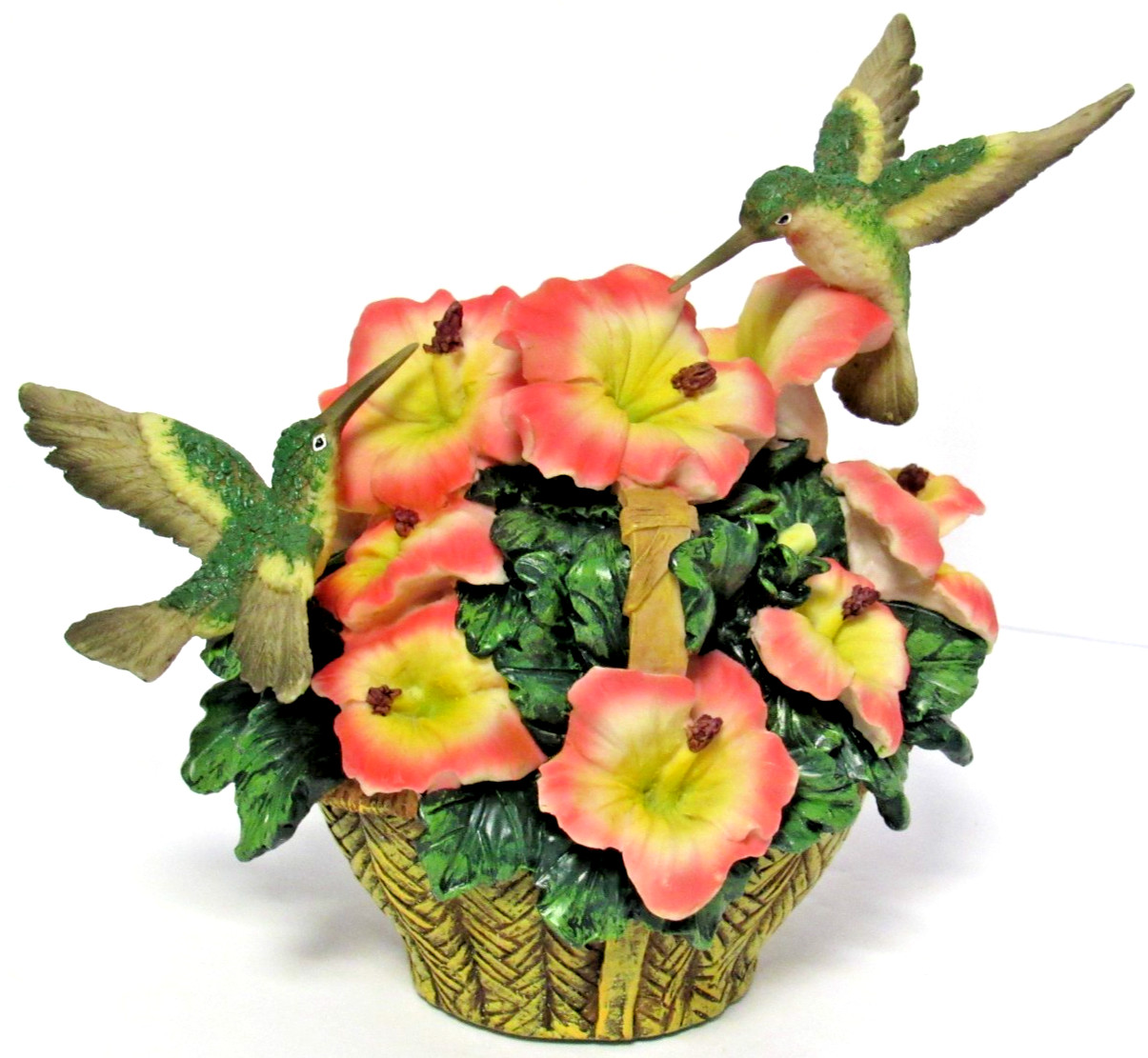 HERITAGE HOUSE “HUMMINGBIRDS ON FLOWER BASKET” ~ (5.25″ TALL) ~ ** PORCELAIN **
