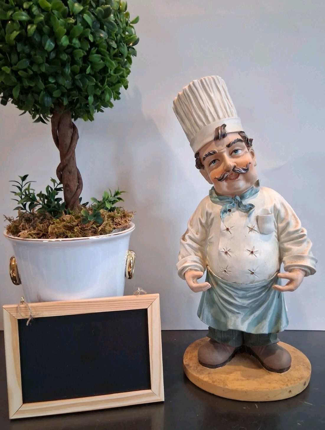 French Kitchen Chef, Polystone/Resin Statue;VTG (Early 2000s);Replace.ChalkBoard