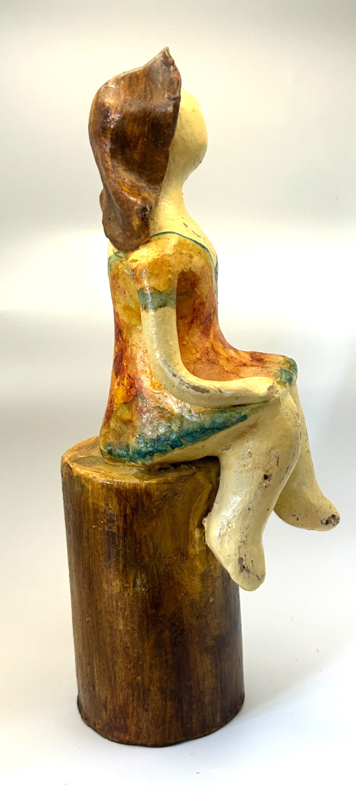 Seated Bathing Beauty Folk Art Figurine In Sundress Looking Up Ceramic 11″
