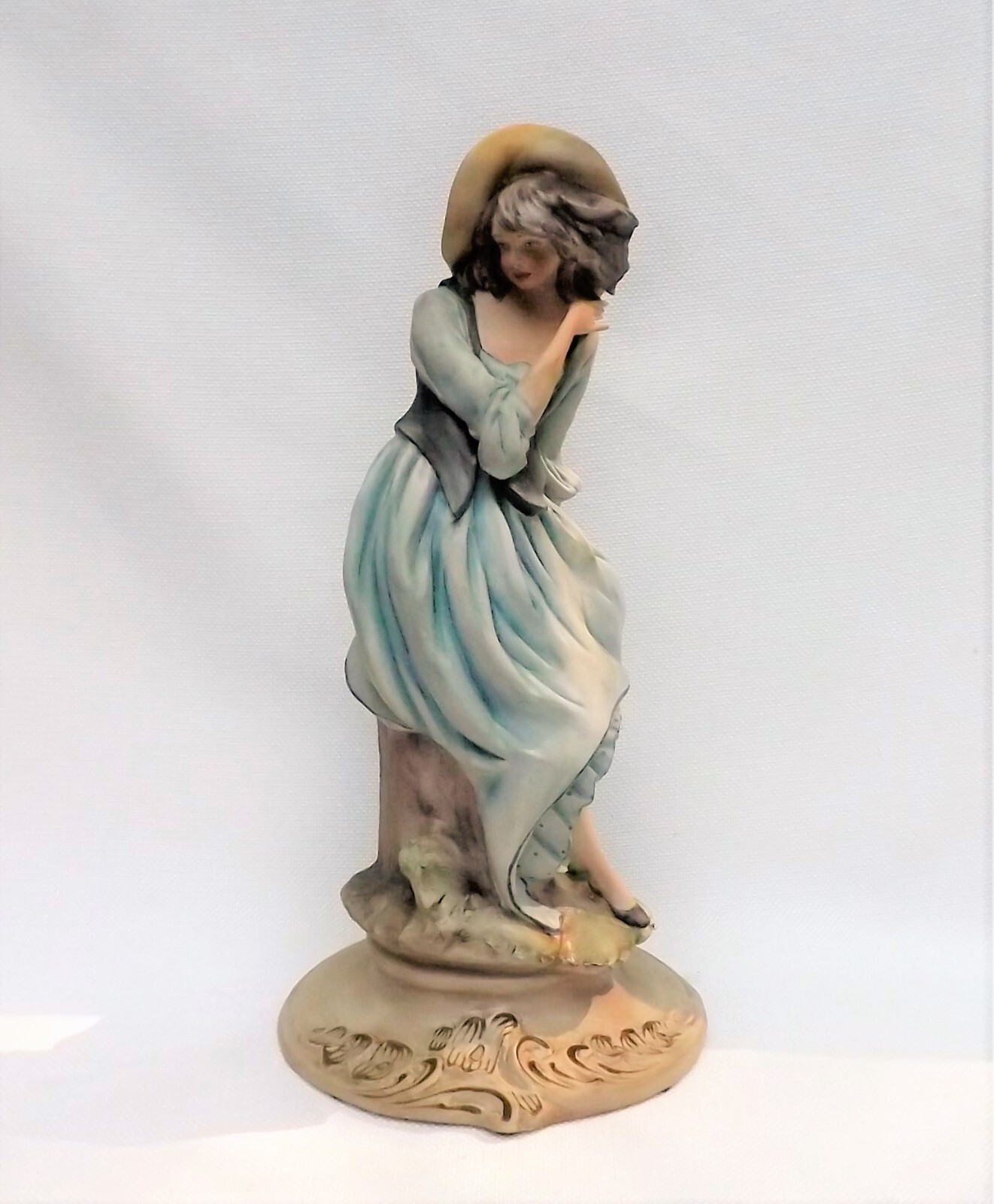 Ethan Allen Capodimonte Signed Nico Venzo Italy Bisque Figurine Lady