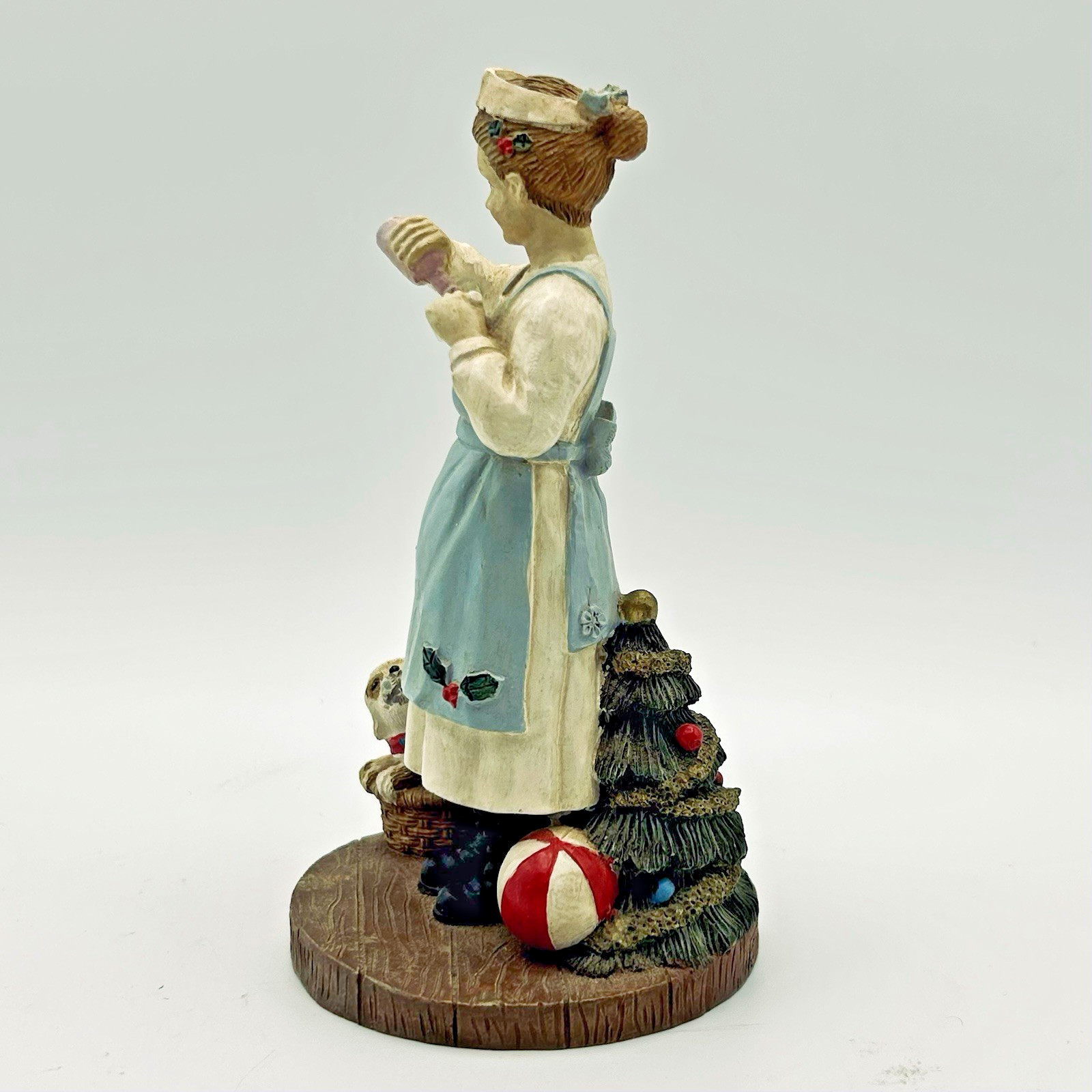 Vtg 1993 Nurse Figurine Stone Resin 6in Puppy Christmas Tree Signed NA Americana