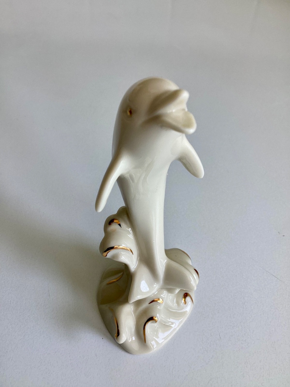 Lenox Jumping Waves Dolphin 4″ Ivory Bone China w/ 24 K Gold Trim Free Shipping