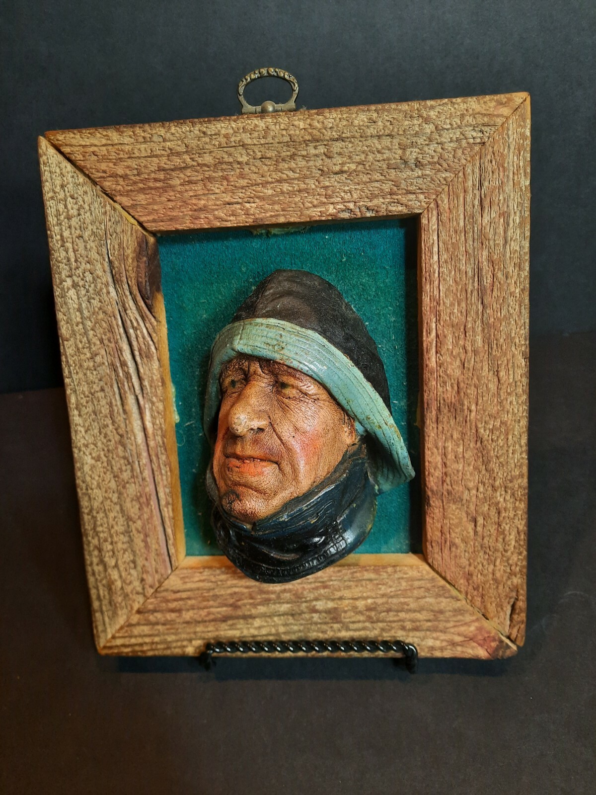 Vintage Chalkware Head Seaman or Lifeboatman Bossons? Rare Mounted on Cigar Box