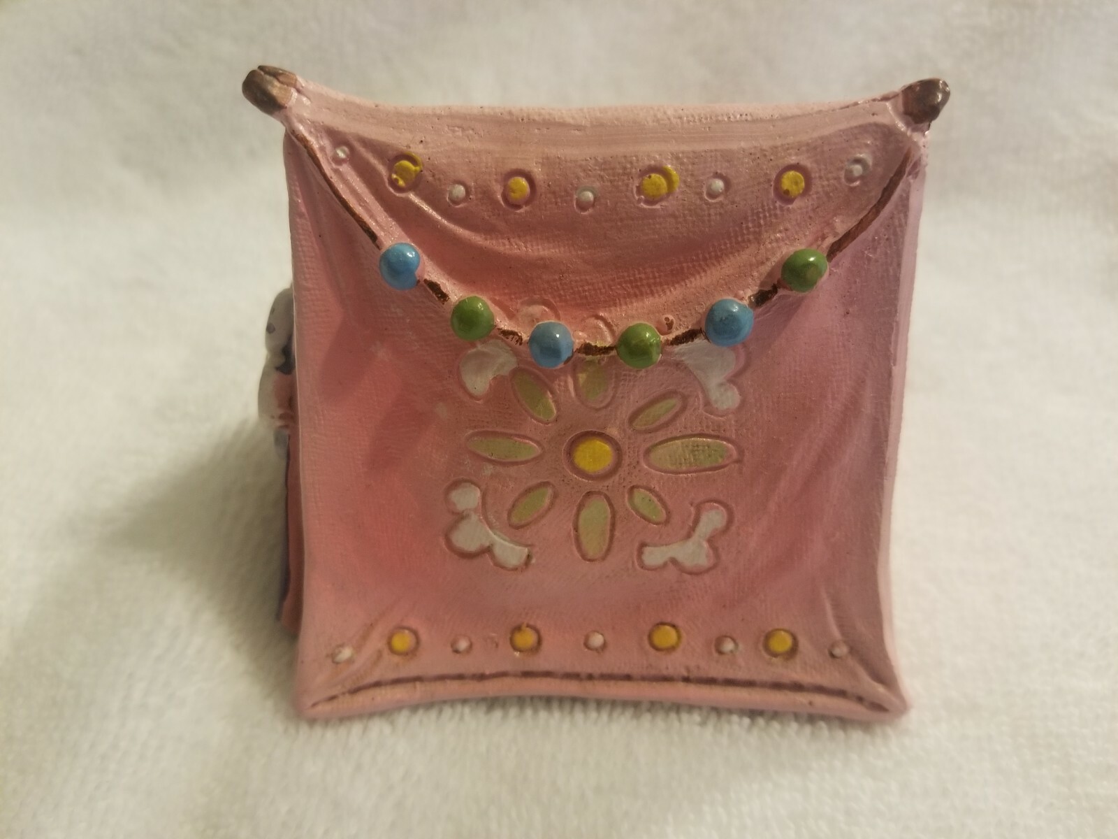 Tiny Treasures Boho Garden Ceramic Structure 3 in x 2.75 in x 3.25 in