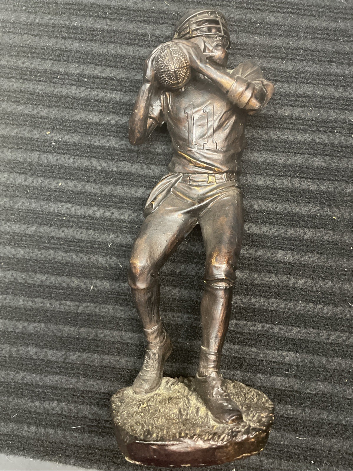 Pro Football #11 Statue Figurine Table 11 Inches Resin ? Sims, Bledsoe Wentz ?