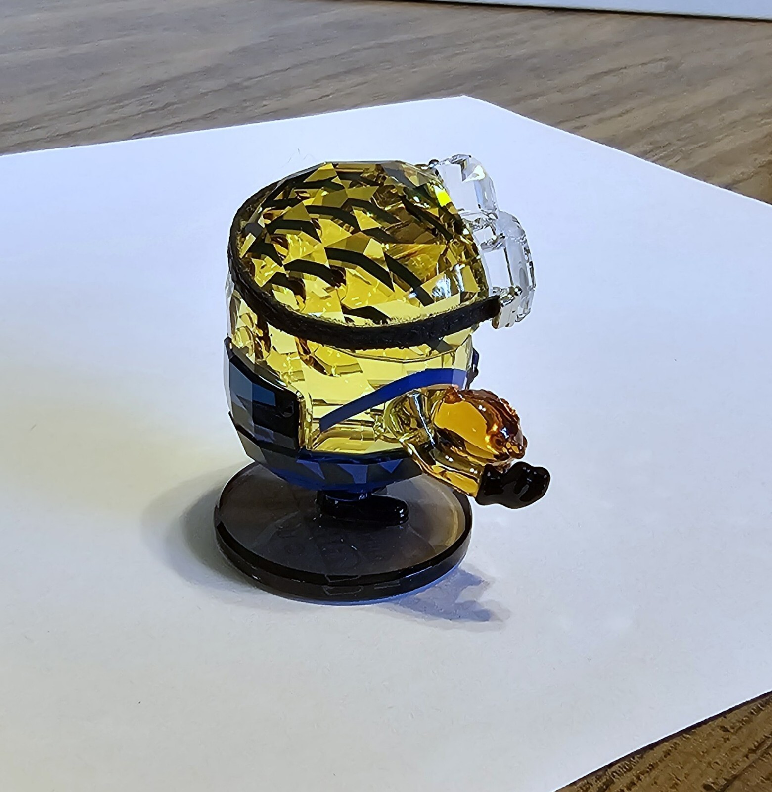 🧸 Swarovski Crystal 2025 “Despicable Me / Minions Movies”, BOB Figurine NIB
