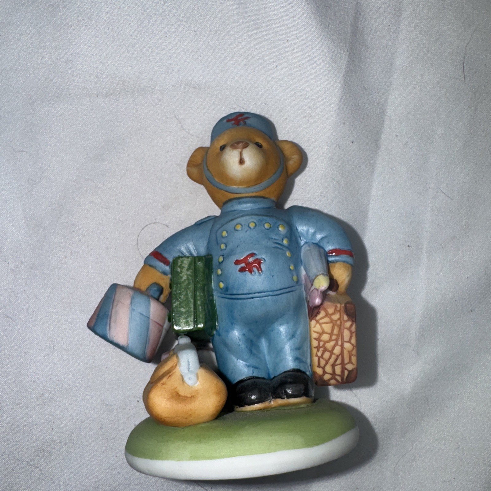 Franklin Mint Hotel Teddington Lot Of 9 Bear Figurines Porcelain ( A )