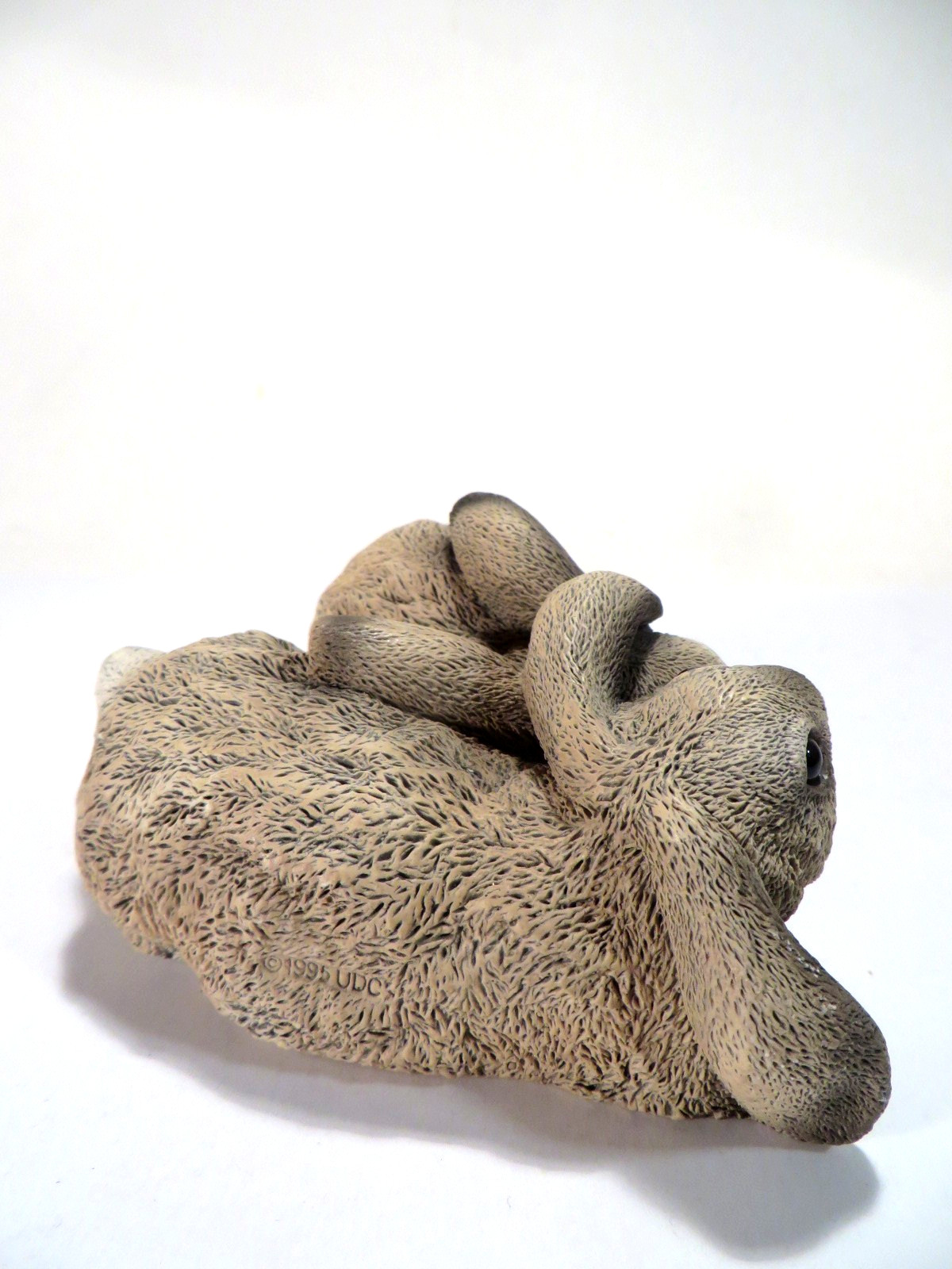 Stone Critters Bunny Rabbits Figurines Statue Stone Resin 4.5″x2″
