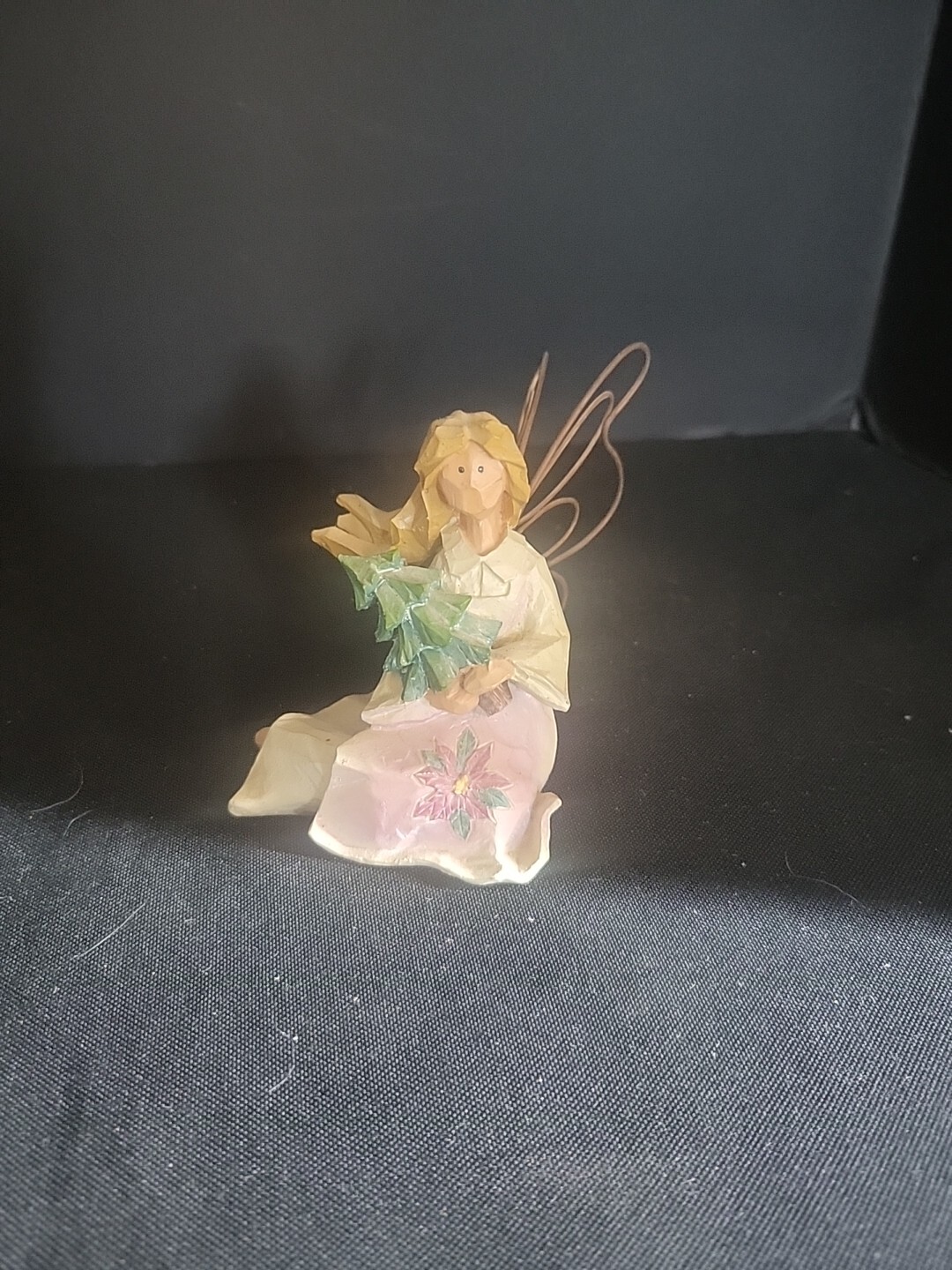 Vtg Ganz Christmas Polystone Angel Wire Wings Holding Tree Mixed Media 3” H
