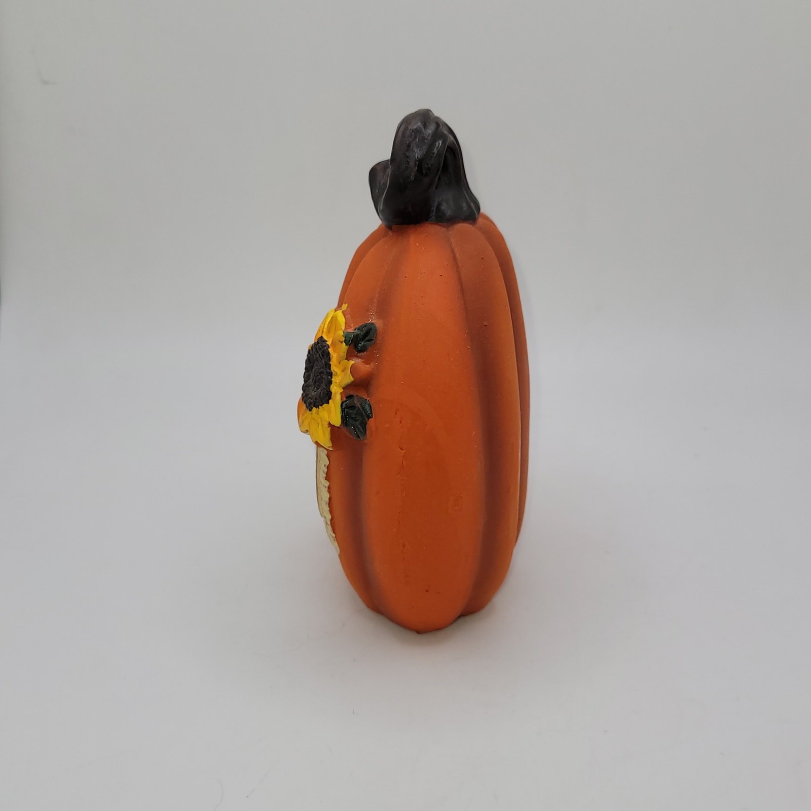 Ceramic “Hello Fall” Pumpkin – Autumn Decor Freestanding