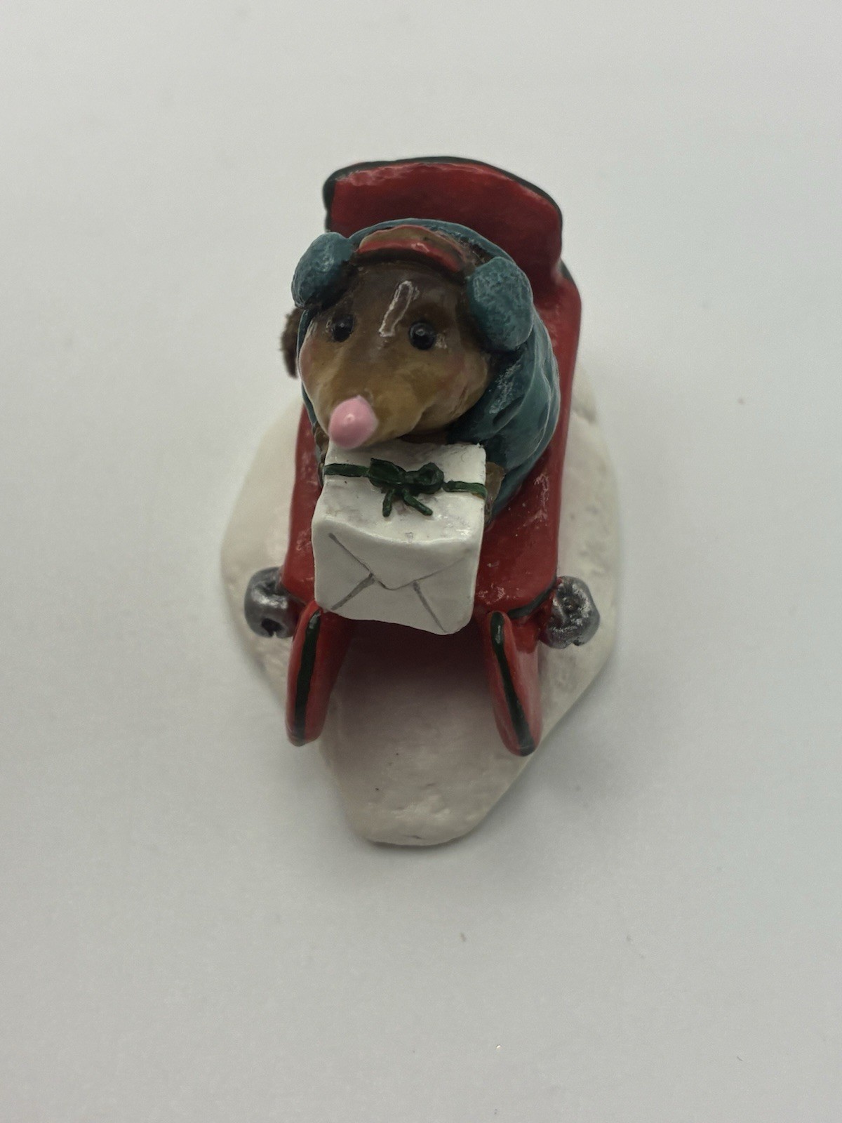 1995 Wee Forest Folk “Mole’s Red Sled” Mole on Sled Miniature Figure – MO-03