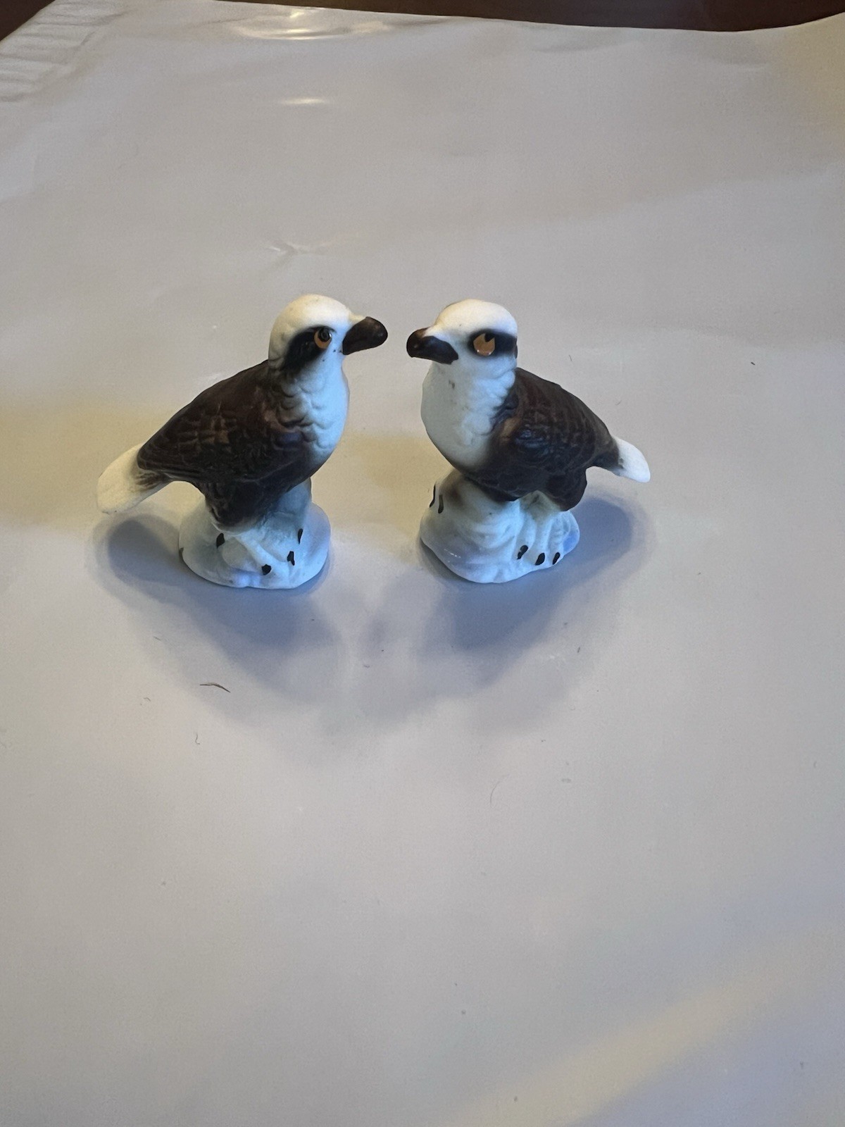 Pair Of Vintage Miniature Porcelain Bald Eagles Nice!