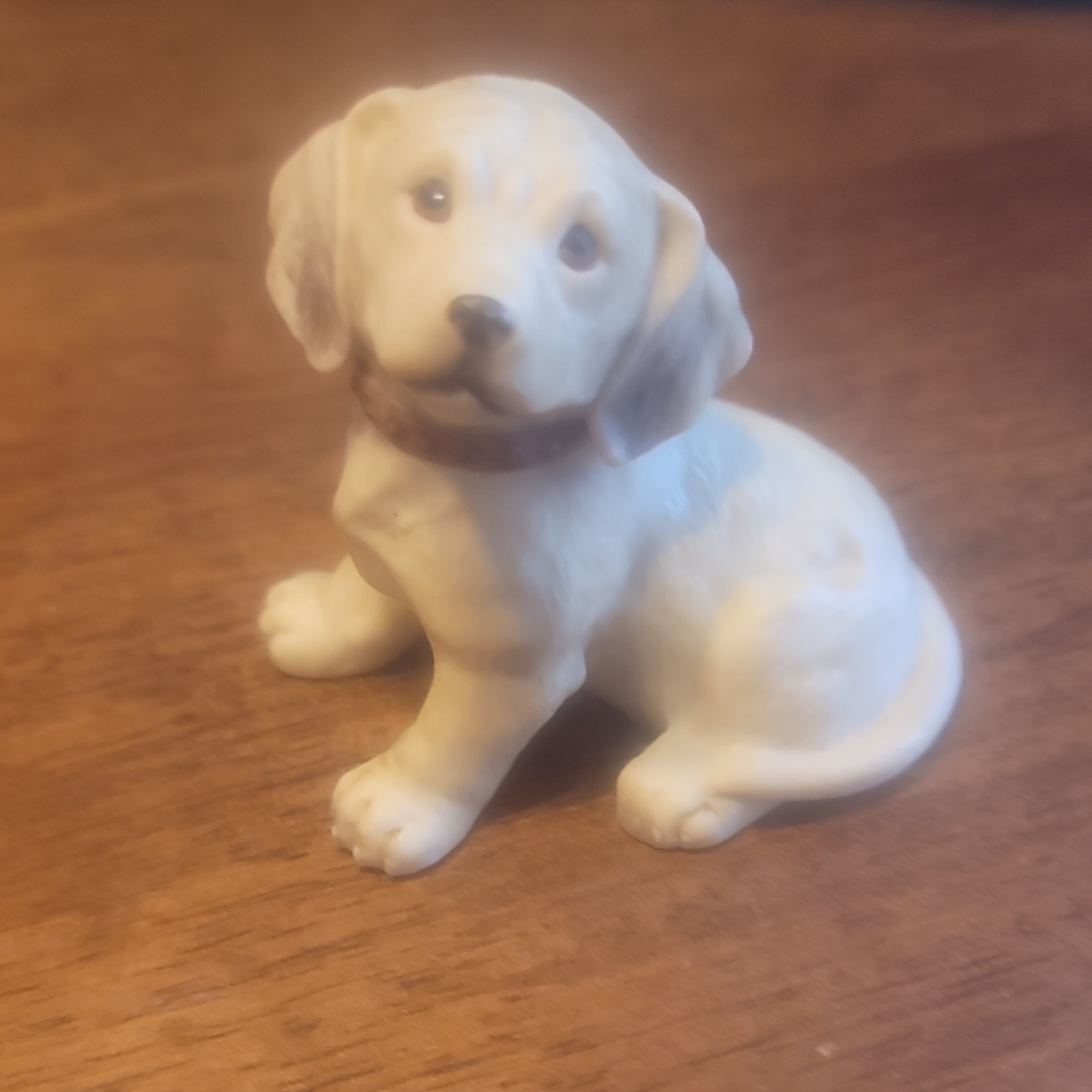 Homco Sitting Puppy Dog Figurine #1408 Porcelain White/Tan 1986 Small Matte