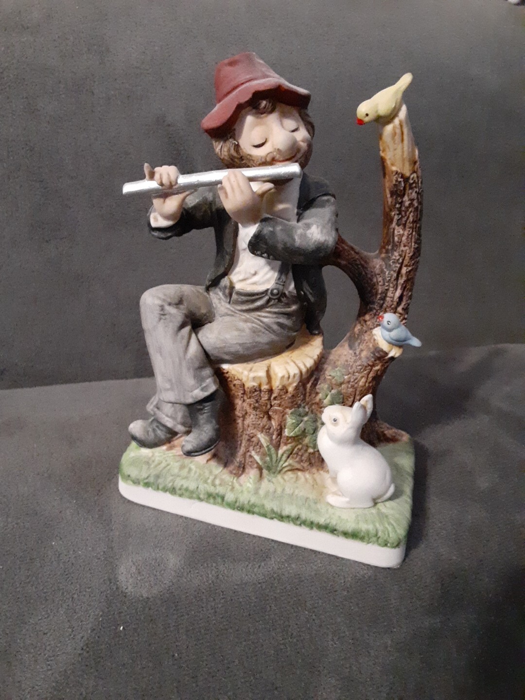 VTG Melody in Motion 1994 Member Figurine SPRINGTIME HOBO FLUTE RABBIT 5.75″T