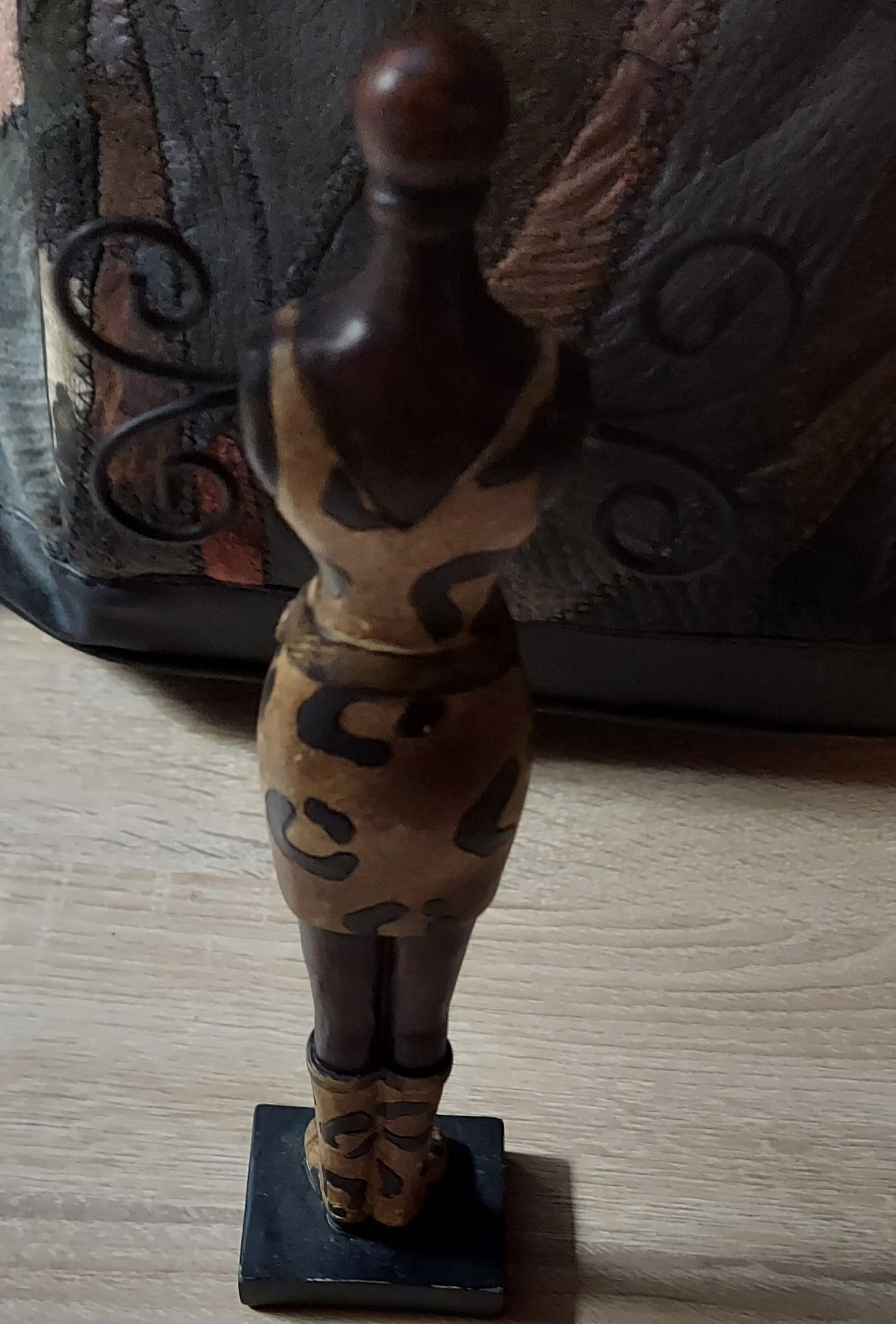 Jewelery Hanger Figurine Wood Metal Carvings Painted Animal Print Swirl Arms