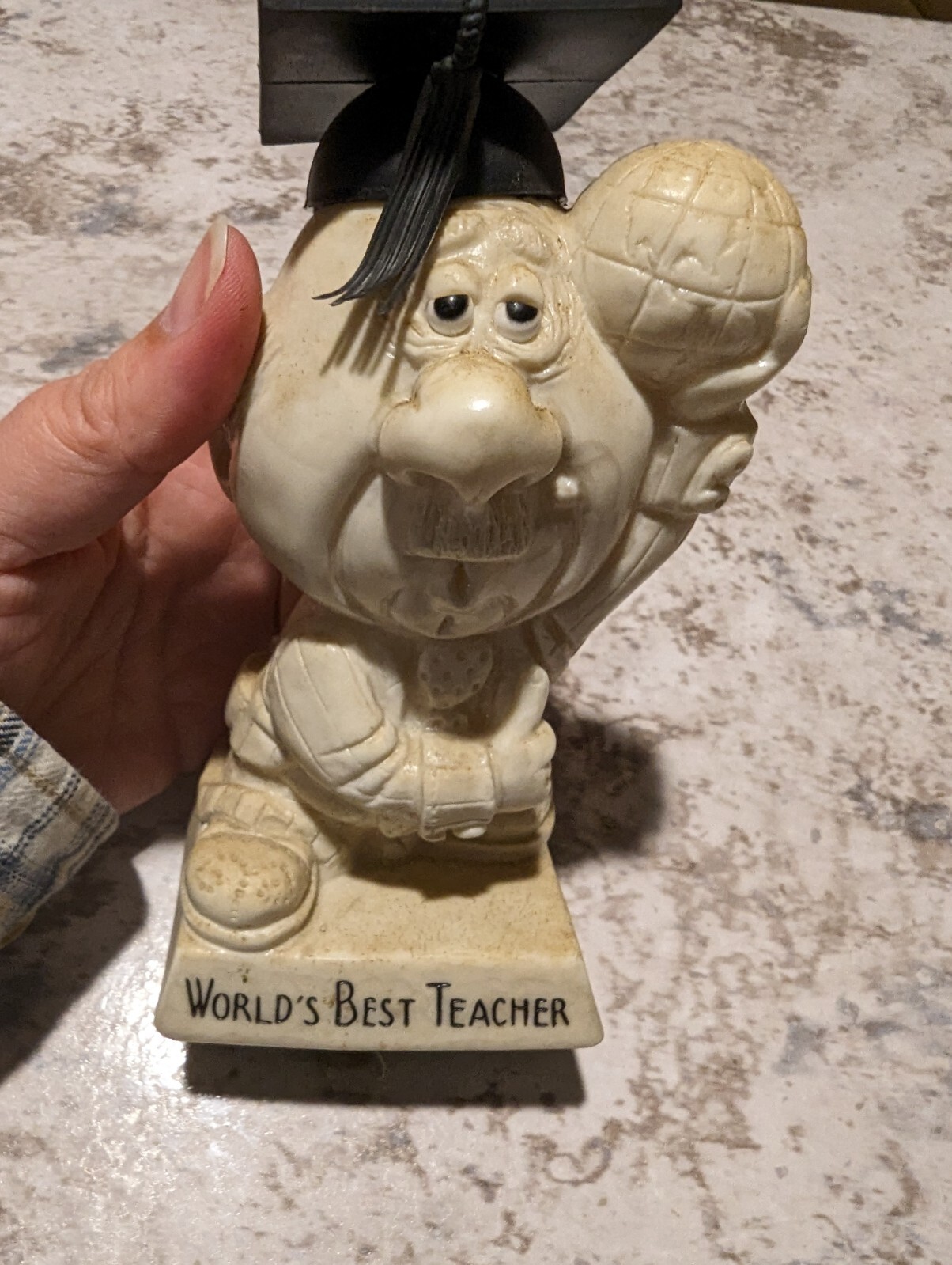 1974 W & R Berries figurine 9112 World’s Best Teacher mortar board hat