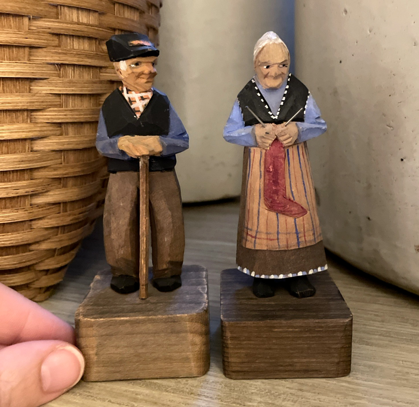 VTG Carl Olaf Trygg Hand Carved Wood Figures Pair Swedish Folk Art Signed
