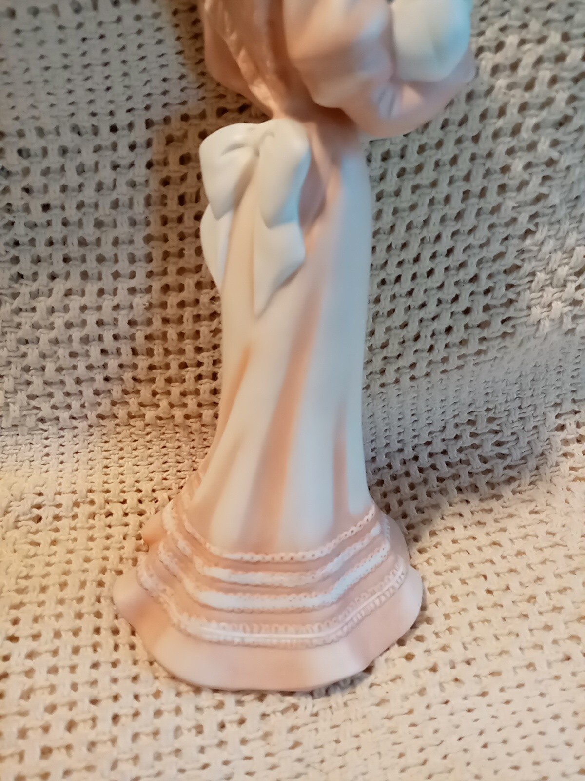 EHW Enterprises,Inc. Mother &New Born Musical Fig.By San Francisco Music Box Co.