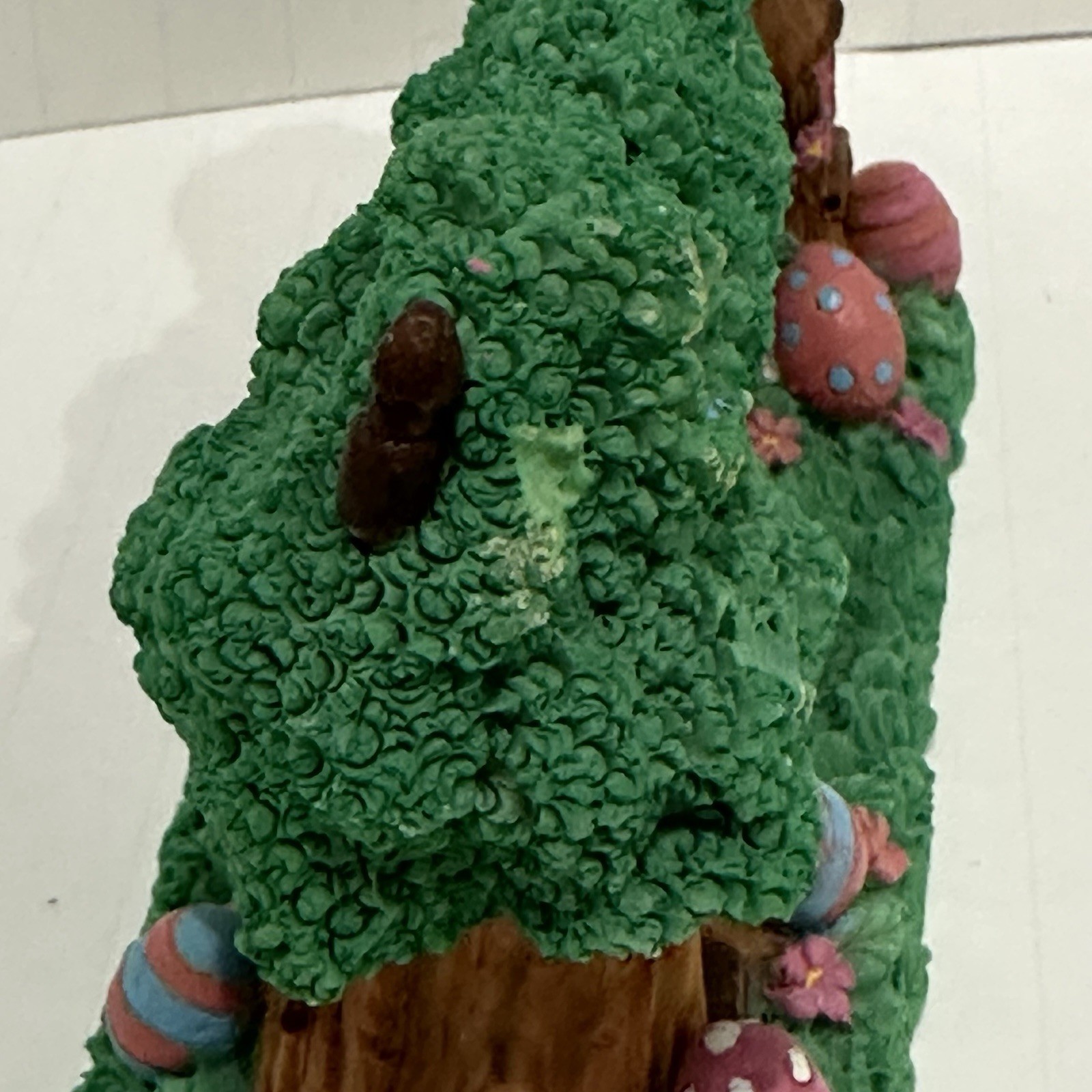 Birds Swinging in Trees Figurine. “Small Friends on Swing” 5″ x 2″ x 3″ Hermitag
