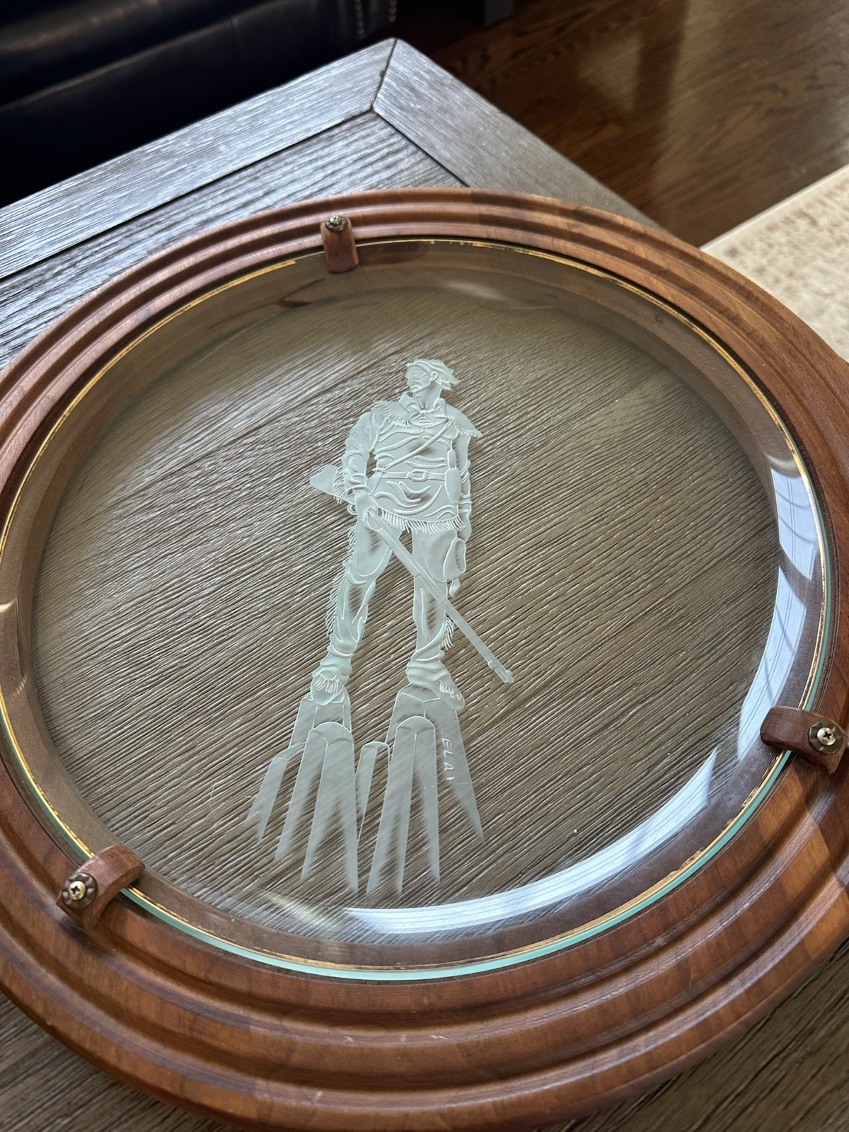 16″ Round Wood Framed Etched Style Minuteman Farmer Coloniel Signed Unique