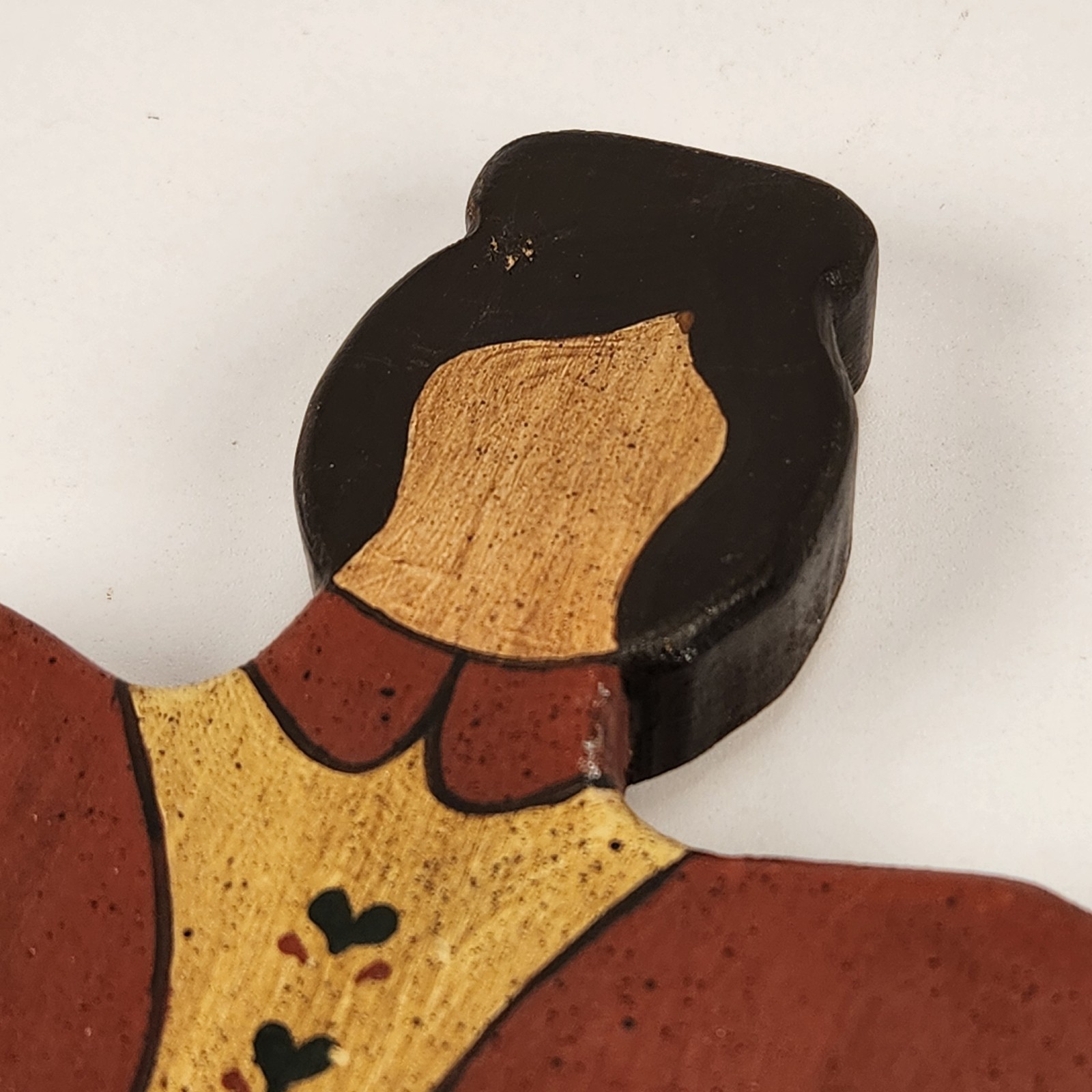 VTG Handmade Hand Painted Wood Rustic Folk Art Woman Holding Apples Figure 14″