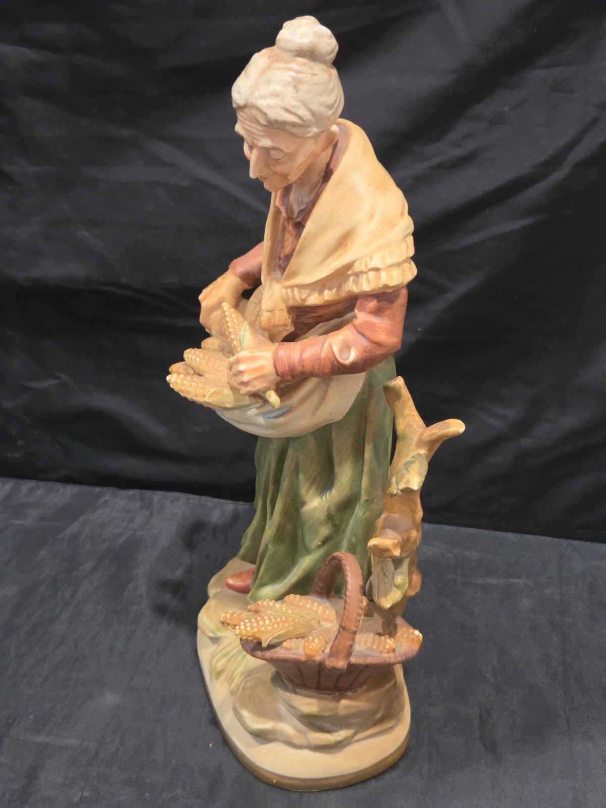 Vintage Pair of Homco Farmers Harvest 13″ Porcelain Figures