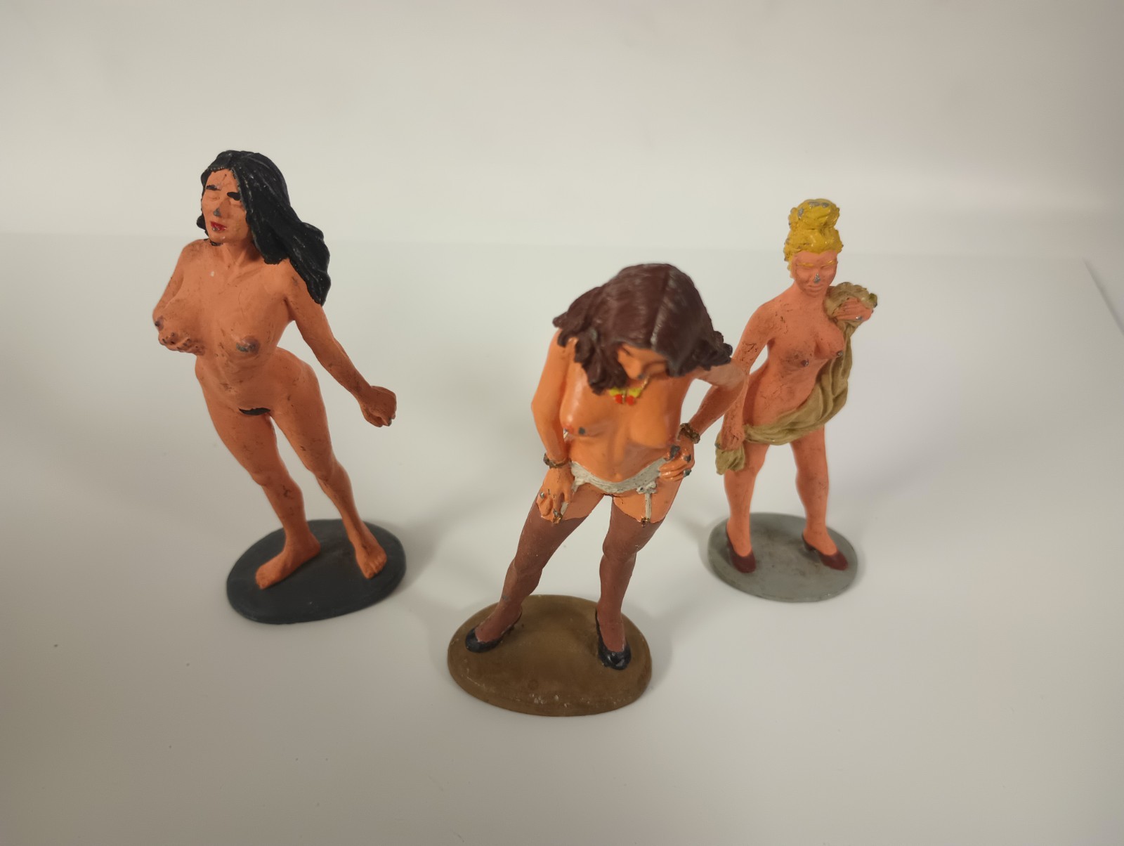 VINTAGE 1970s SUPERIOR PEWTER NUDE MODELS FIGURE USED WOMAN LOT GREAT DETAIL