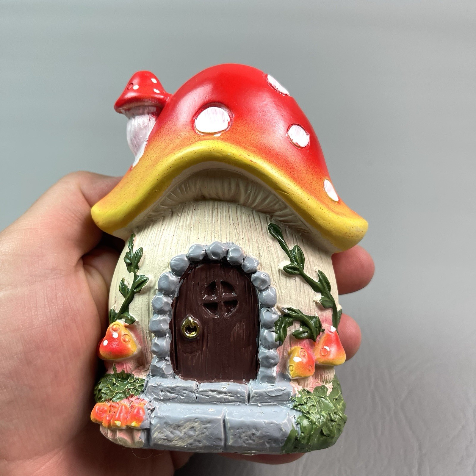 Fairy Garden Forest Mushroom House Resin Figurine Red Toadstool Decor