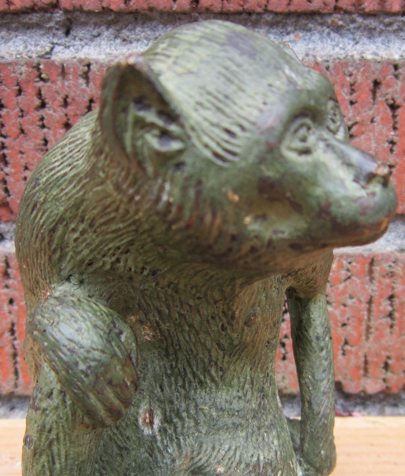 Vintage Cast Bronze MONKEY Figurine Statue MACAQUE 5″ x 6.5″ Heavy