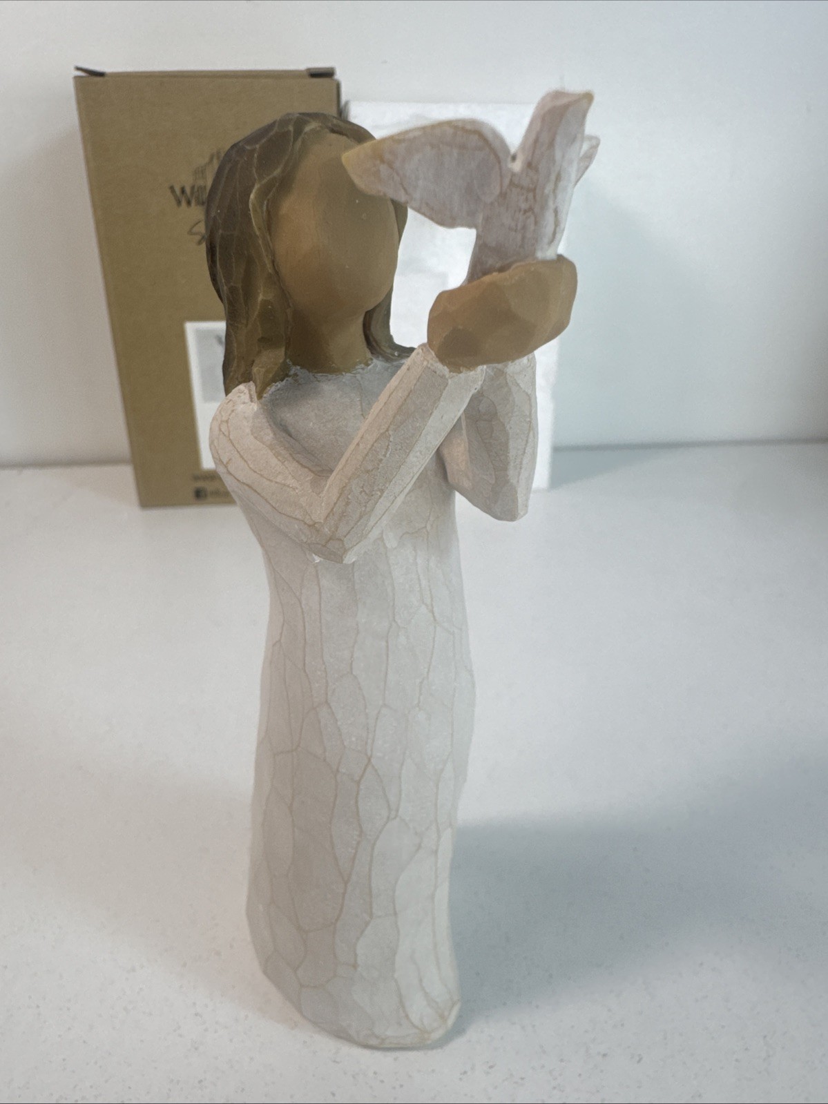 Willow Tree Soar, Sculpted Hand-Painted Figure Open Box Excellent Susan Lordi