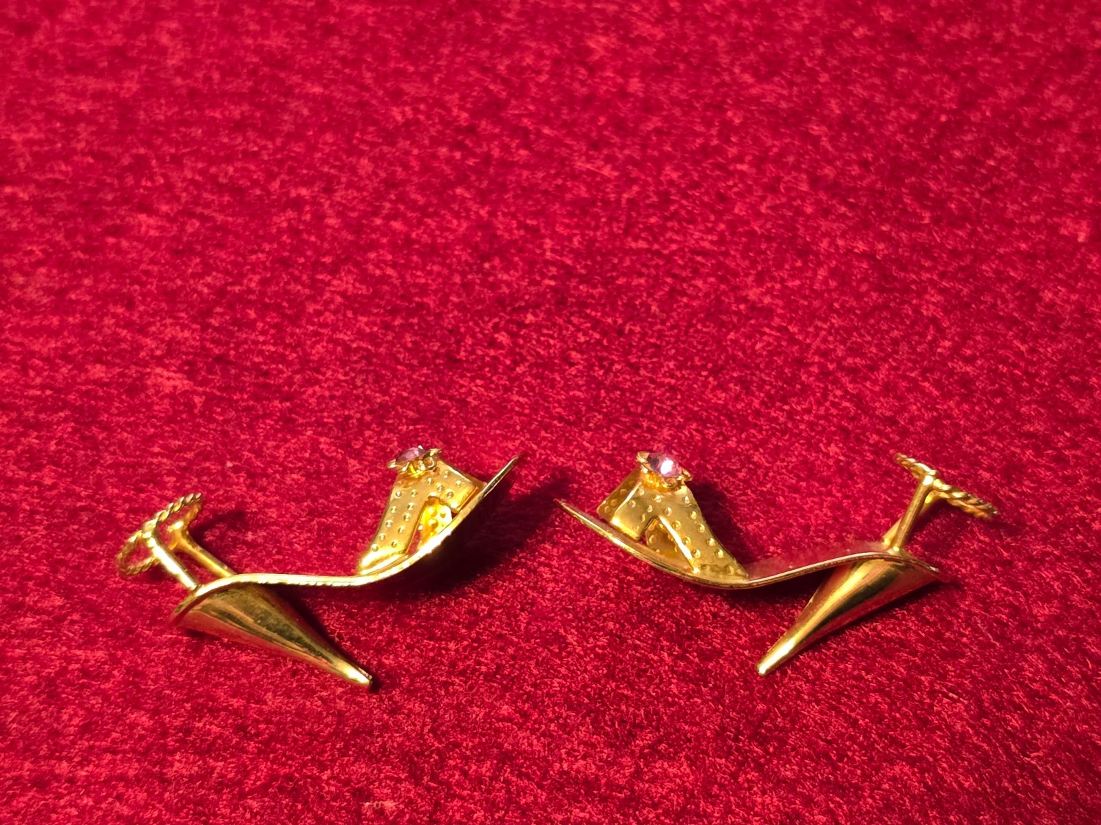 Vintage Miniature Decorative Handbag Figurines w/ Gold Chain Gold Tone High Heel