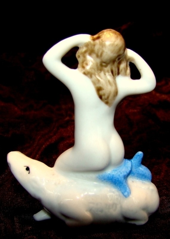 Art Deco Style Figurine Crocodile Bathing Beauty Sexy Naked Art Nouveau Style Po