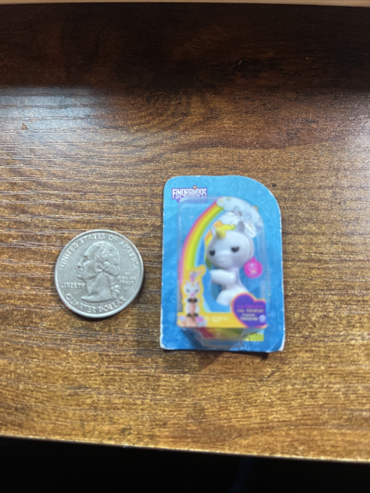 Zuru 5 Surprise Toy Mini Brands Fingerlings UNICORN Rare!