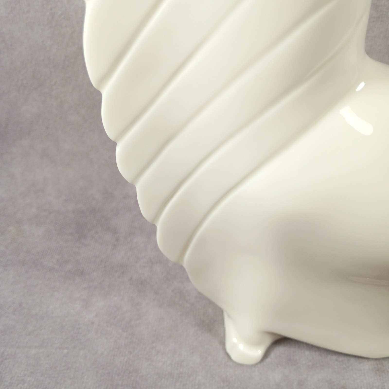 Vintage Lenox Art Deco Ivory Porcelain Llama Figurine Green Wreath Mark